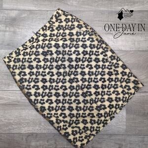 Ann Taylor Lined Pencil Skirt Size 4